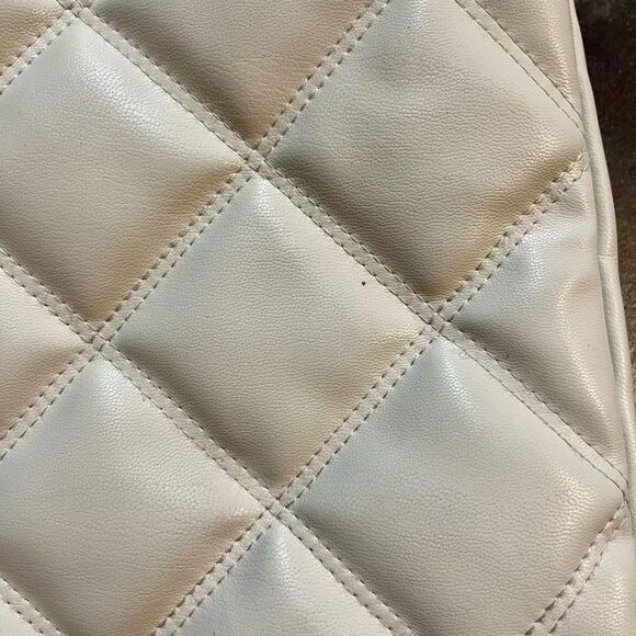 H&M Quilted Shoulder Flap Bag White Silver - Picture 9 of 16